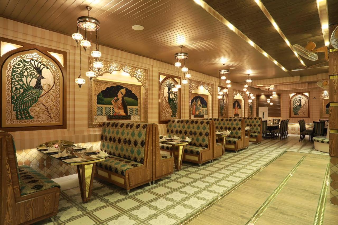Mughal Mahal Hotel Gujranwala エクステリア 写真